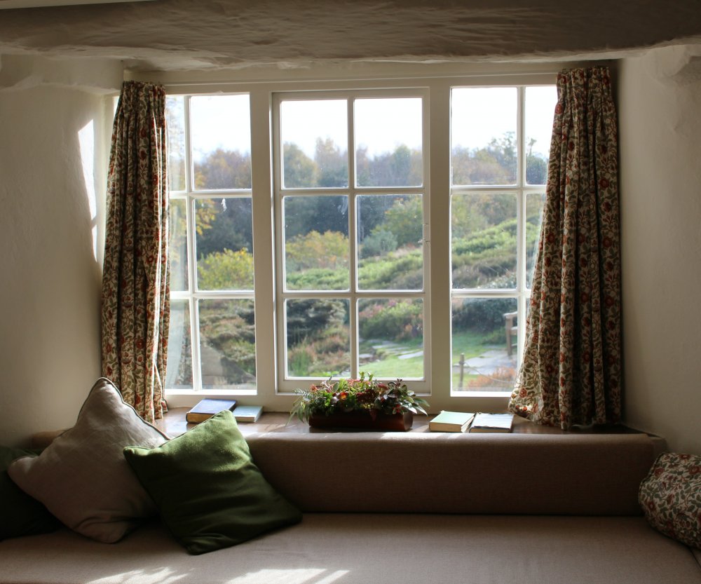 Bättre innemiljö med spröjsade sidohängda fönster
